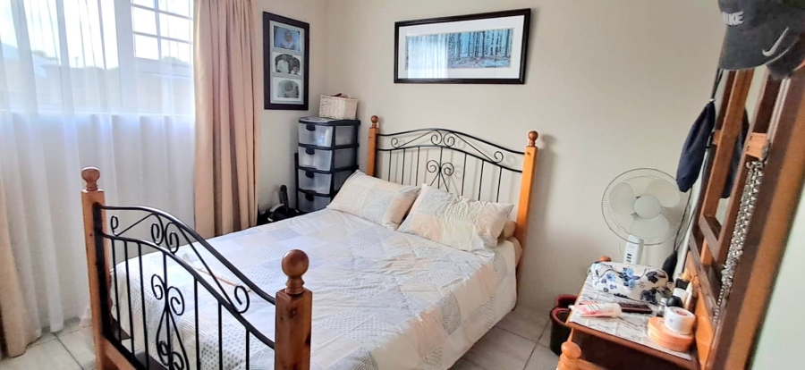 2 Bedroom Property for Sale in Bothasrus Eastern Cape